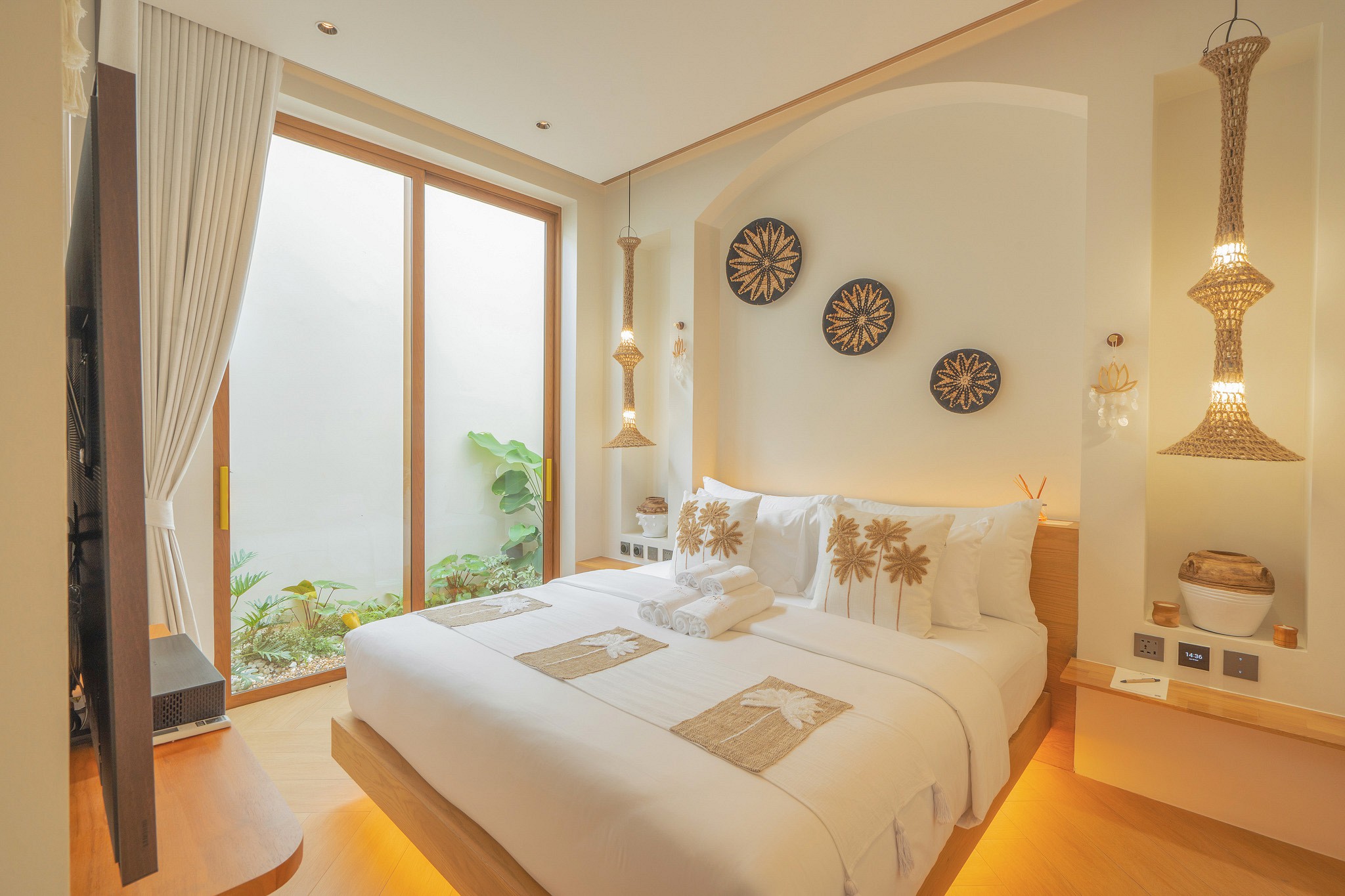 Casa Luna Grand Private Pool Villa – 3 Bedrooms