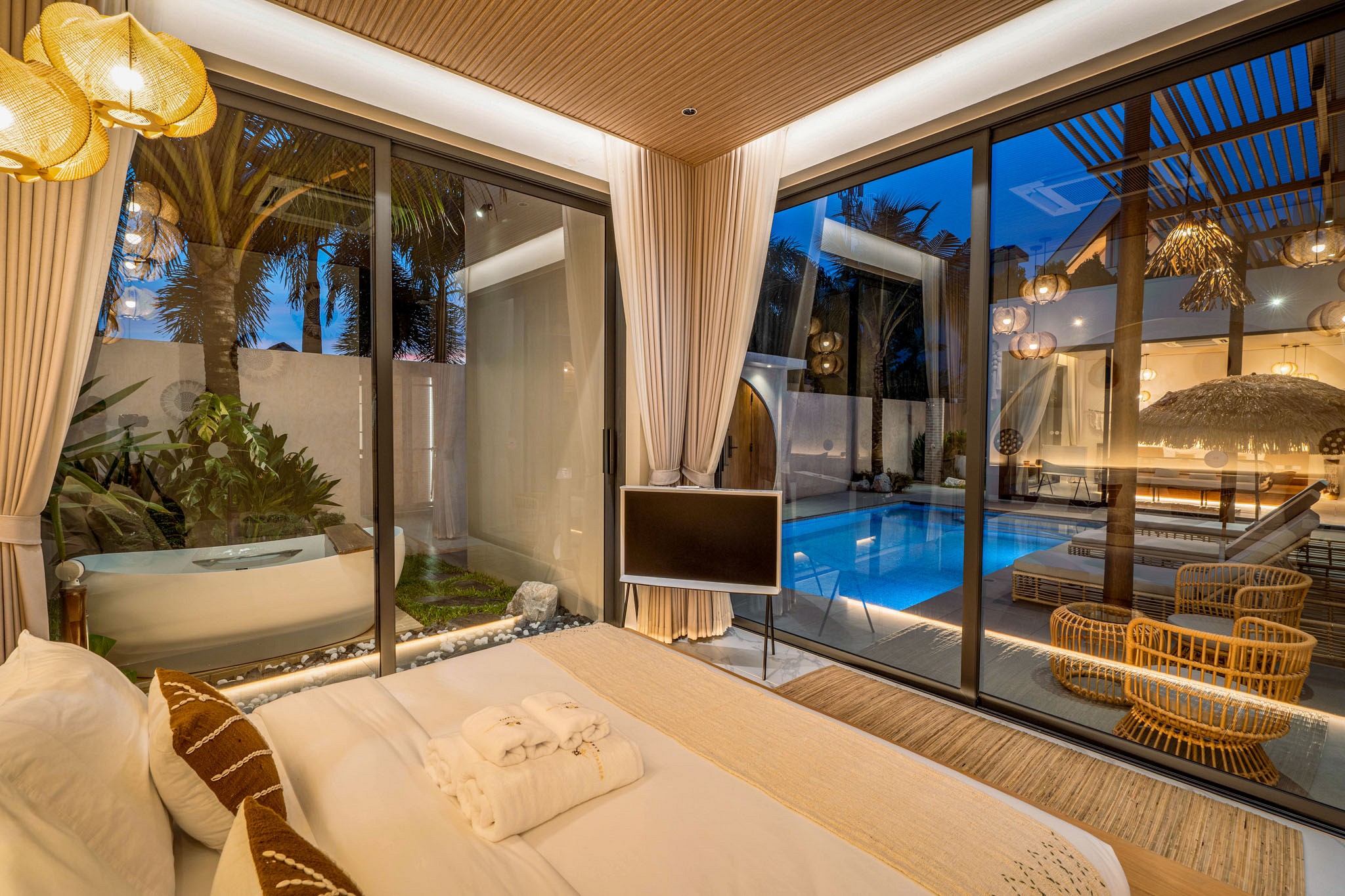 Westkey Luxury Villa