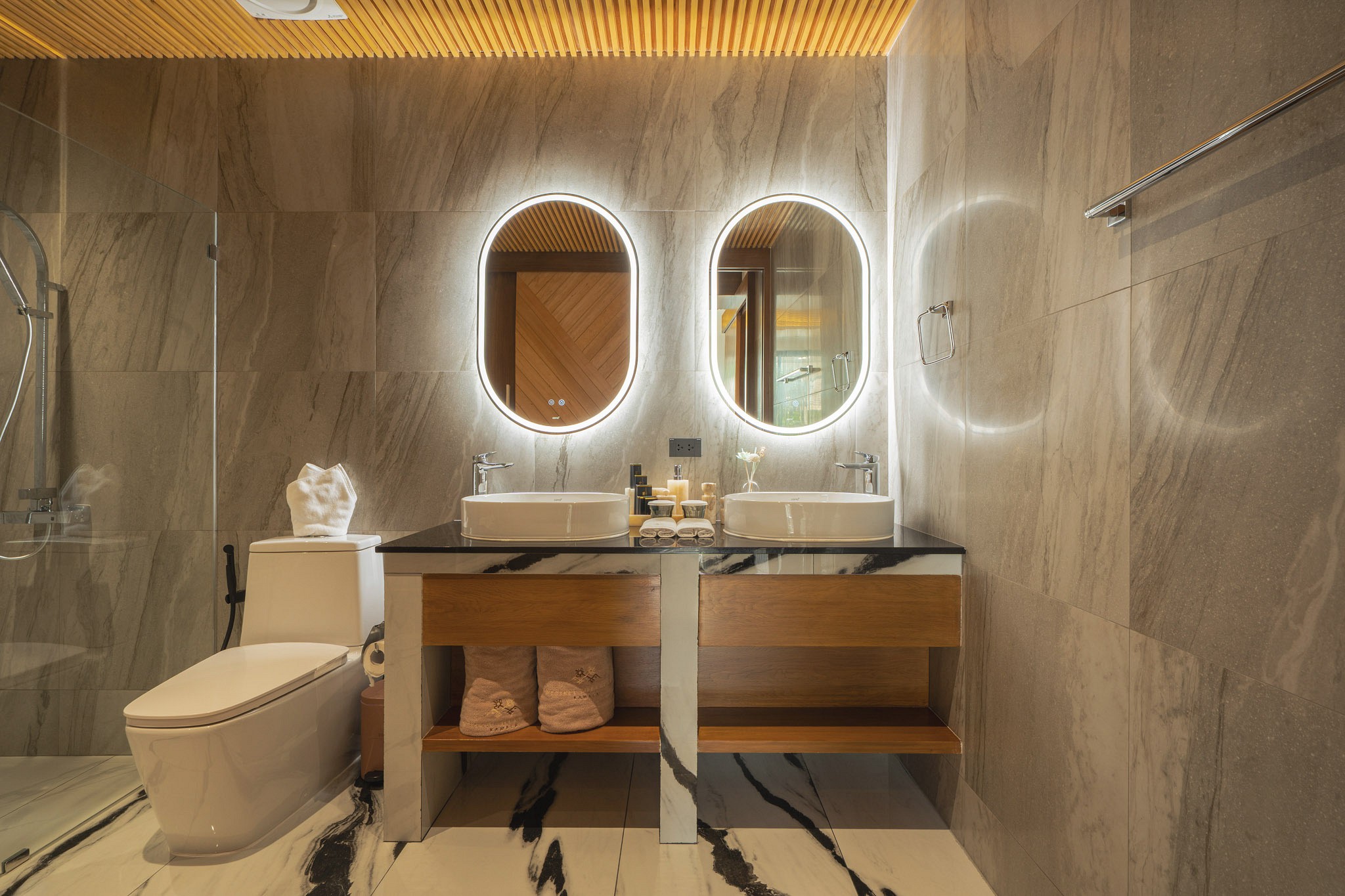 The Breeze Signature Pool Access Villa – 2 Bedrooms