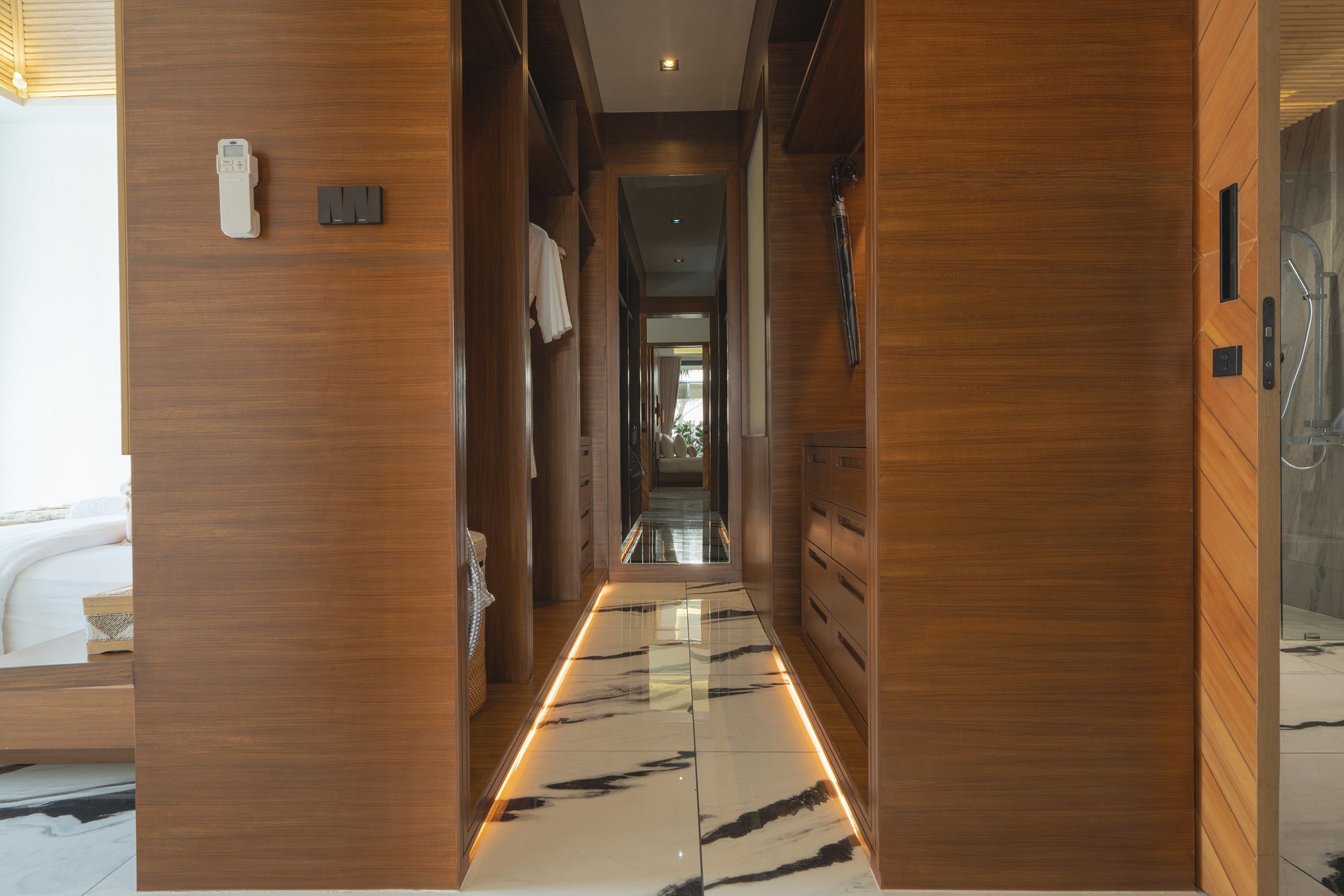 The Breeze Signature Pool Access Villa – 2 Bedrooms